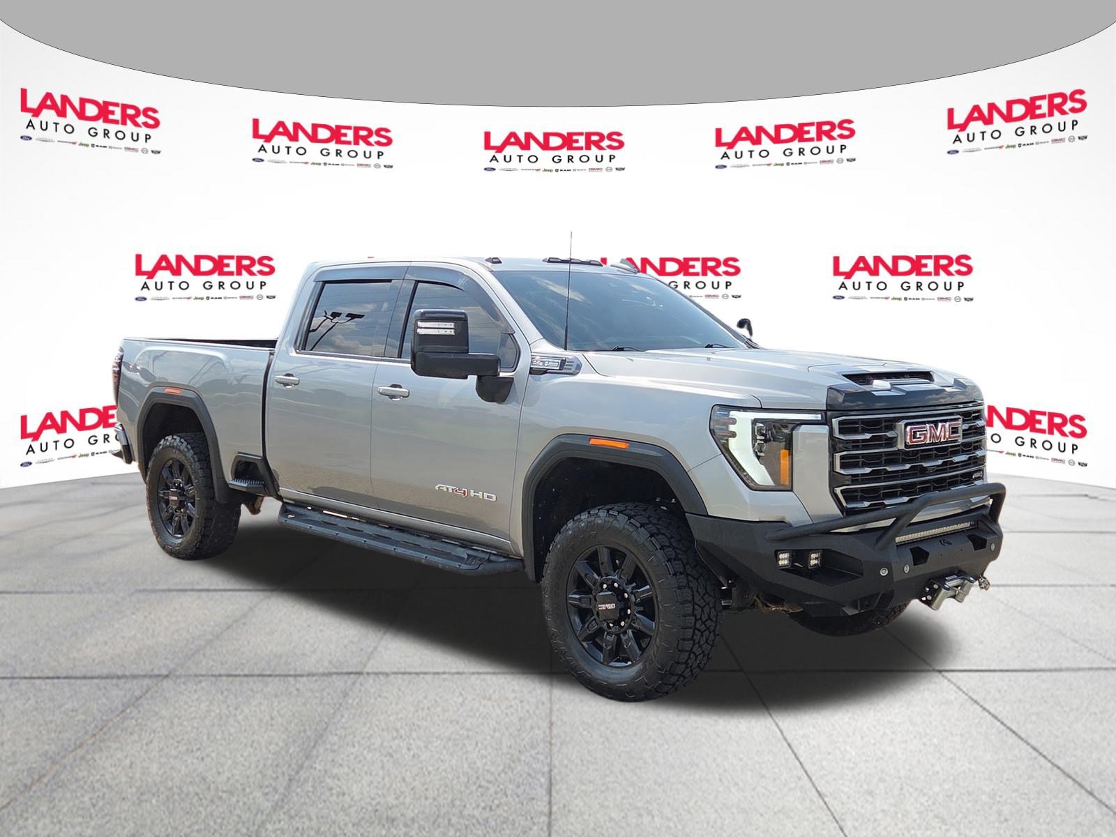 Used 2025 GMC Sierra 2500 AT4 w/ Technology Package AWD/4WD image 1