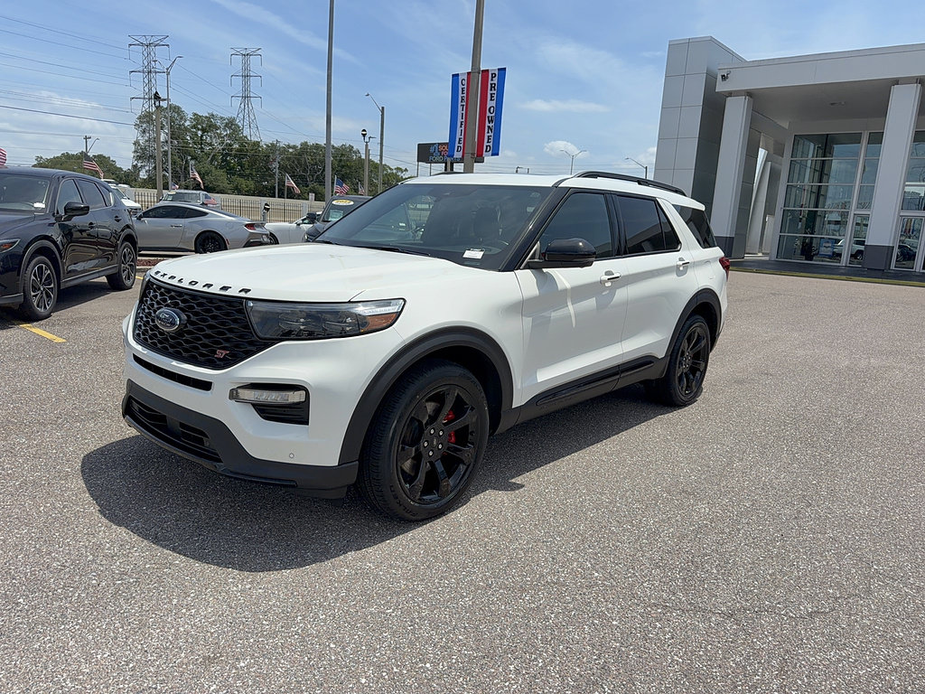 Certified 2023 Ford Explorer ST AWD/4WD image 2