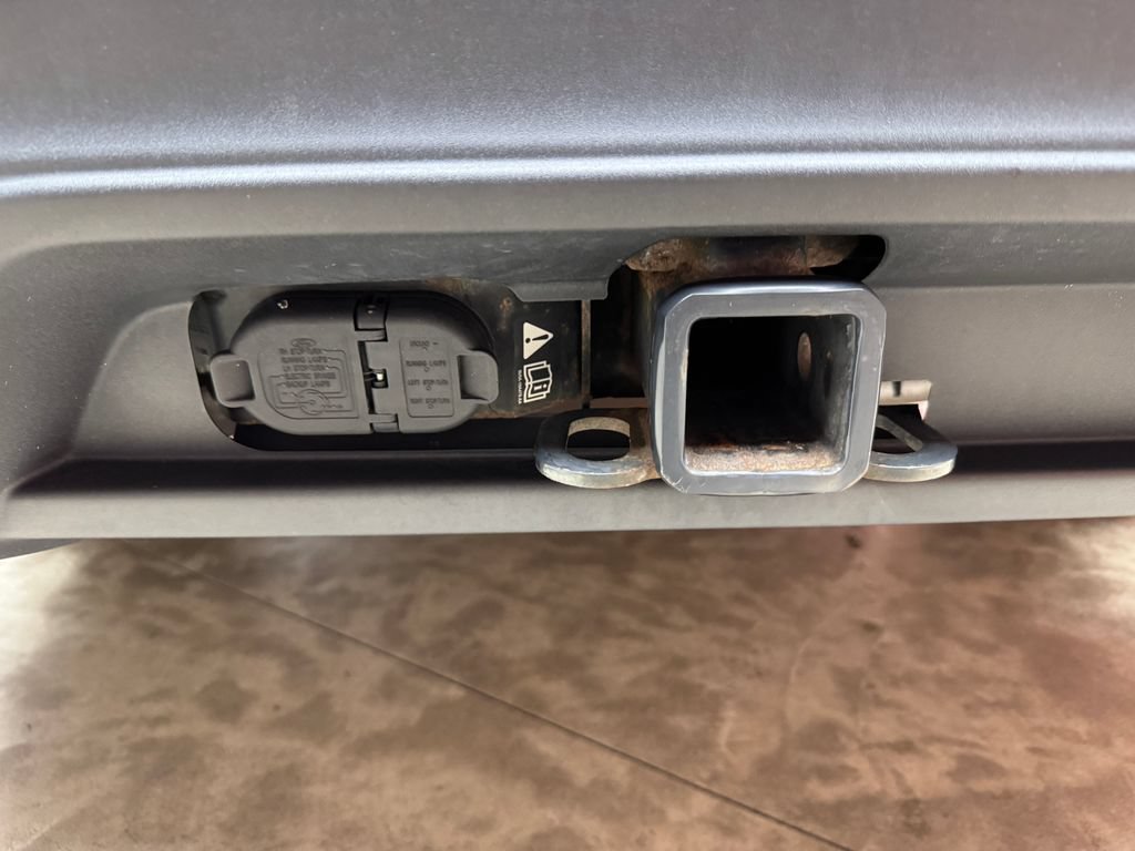 Certified 2020 Ford Explorer ST AWD/4WD image 3
