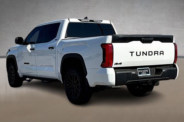 Used 2025 Toyota Tundra SR5 AWD/4WD image 11