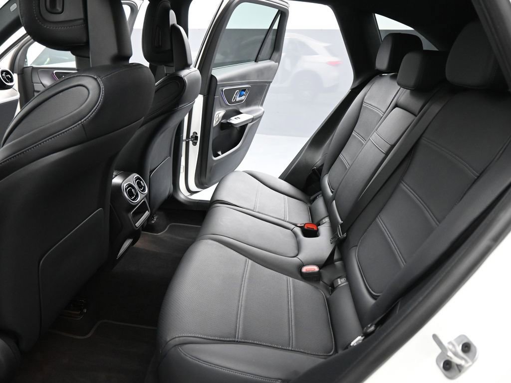 Used 2024 Mercedes-Benz GLC 300 GLC 300 image 44