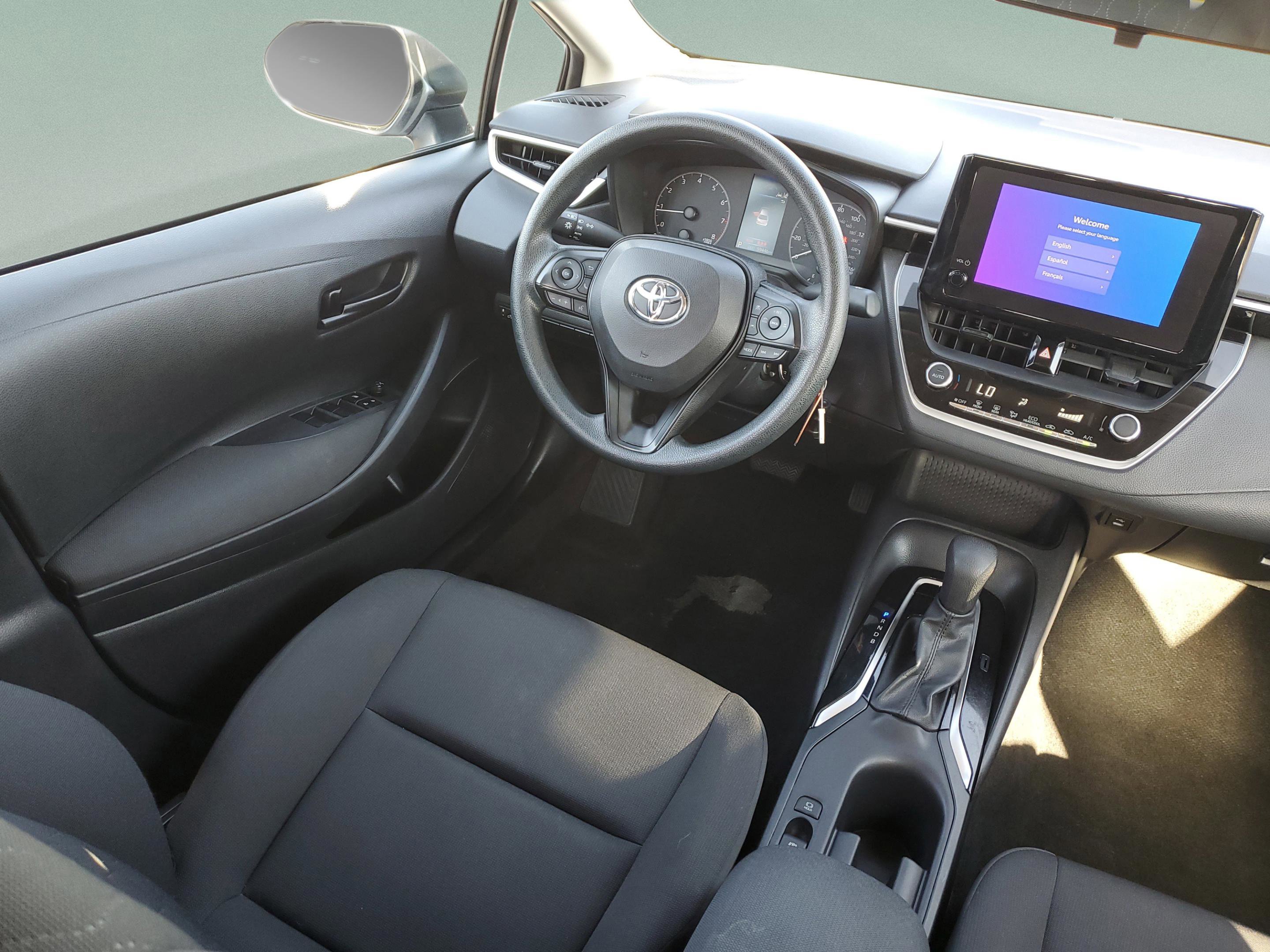 Used 2023 Toyota Corolla LE FWD image 12