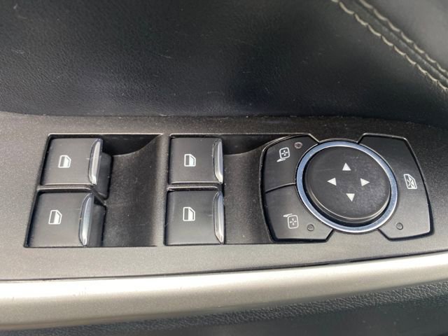 Certified 2022 Ford Explorer XLT w/ Equipment Group 202A image 17