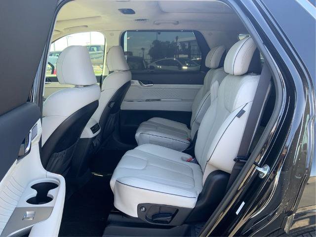 Used 2024 Hyundai Palisade Calligraphy FWD image 10