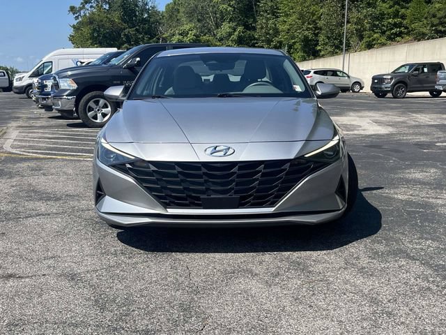 Used 2023 Hyundai Elantra SEL w/ Convenience Package FWD image 9