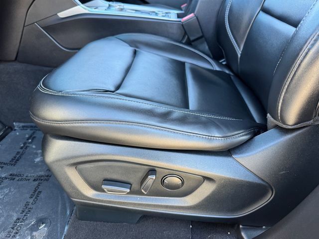 Certified 2023 Ford Explorer XLT w/ Equipment Group 202A AWD/4WD image 15