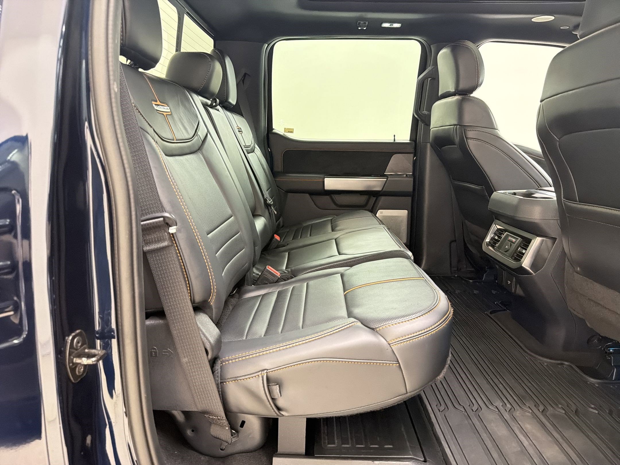 Certified 2024 Ford F250 Platinum AWD/4WD image 30