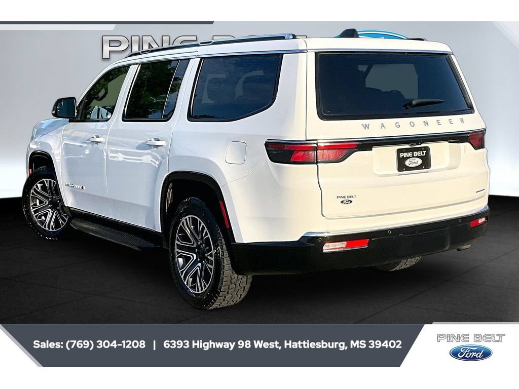Used 2024 Jeep Wagoneer Series II w/ Flexible Seating Group AWD/4WD image 2
