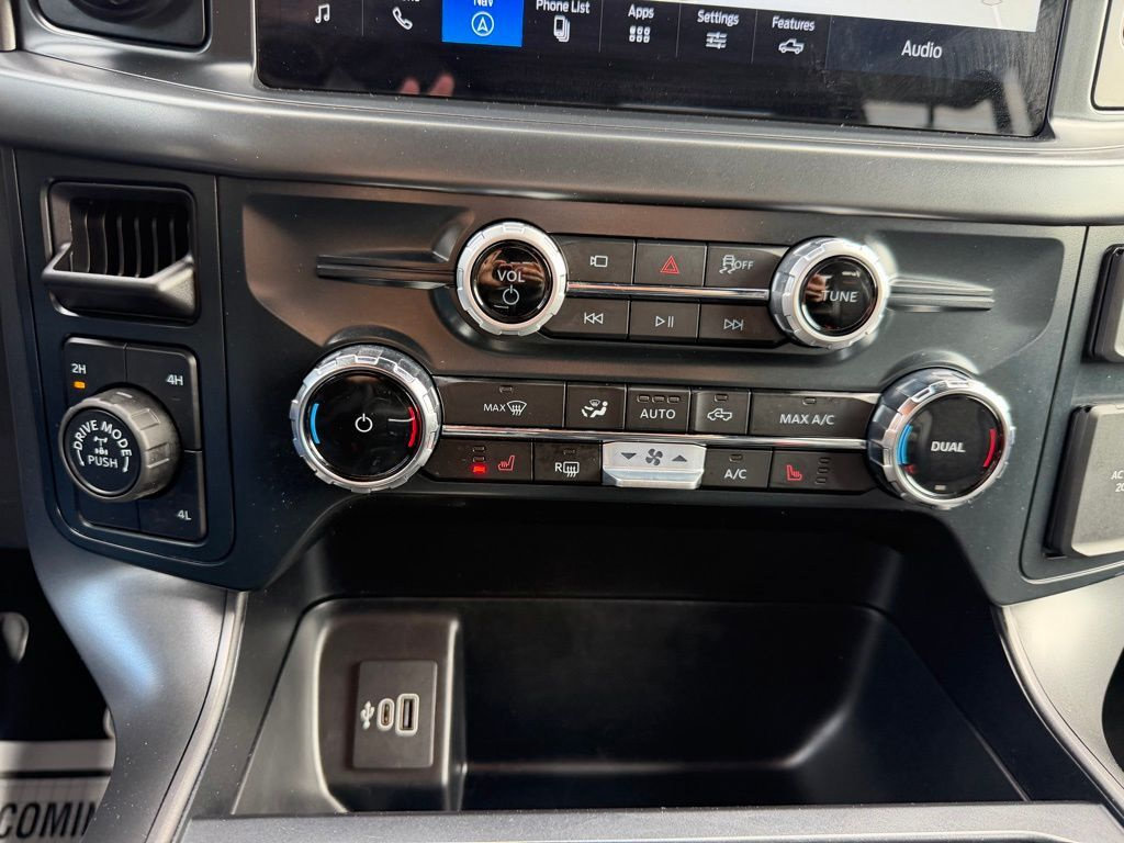 Certified 2025 Ford F150 Tremor AWD/4WD image 27