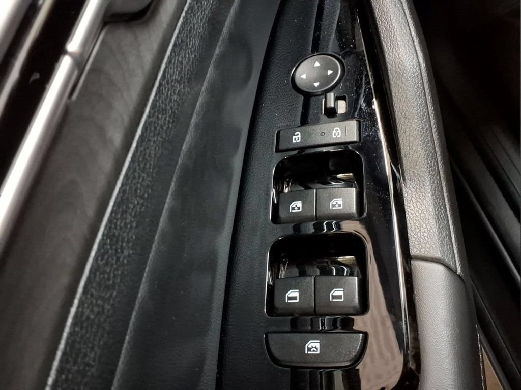 Used 2024 Kia Sportage X-Line w/ X-Line Premium Package AWD/4WD image 19