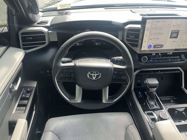 Used 2025 Toyota Tundra Limited AWD/4WD image 15