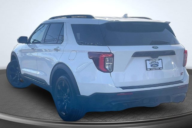 Certified 2023 Ford Explorer ST w/ Equipment Group 401A AWD/4WD image 2