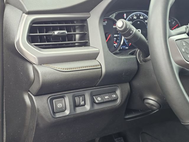 Used 2023 GMC Acadia AT4 w/ Technology Package image 20