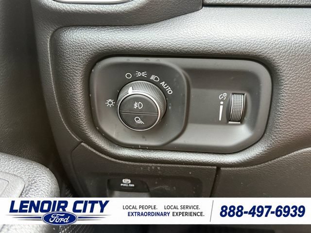 Used 2023 RAM 1500 Big Horn AWD/4WD image 18