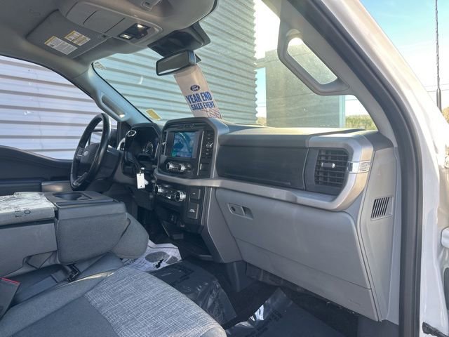 Certified 2022 Ford F150 XLT w/ Equipment Group 301A Mid image 33