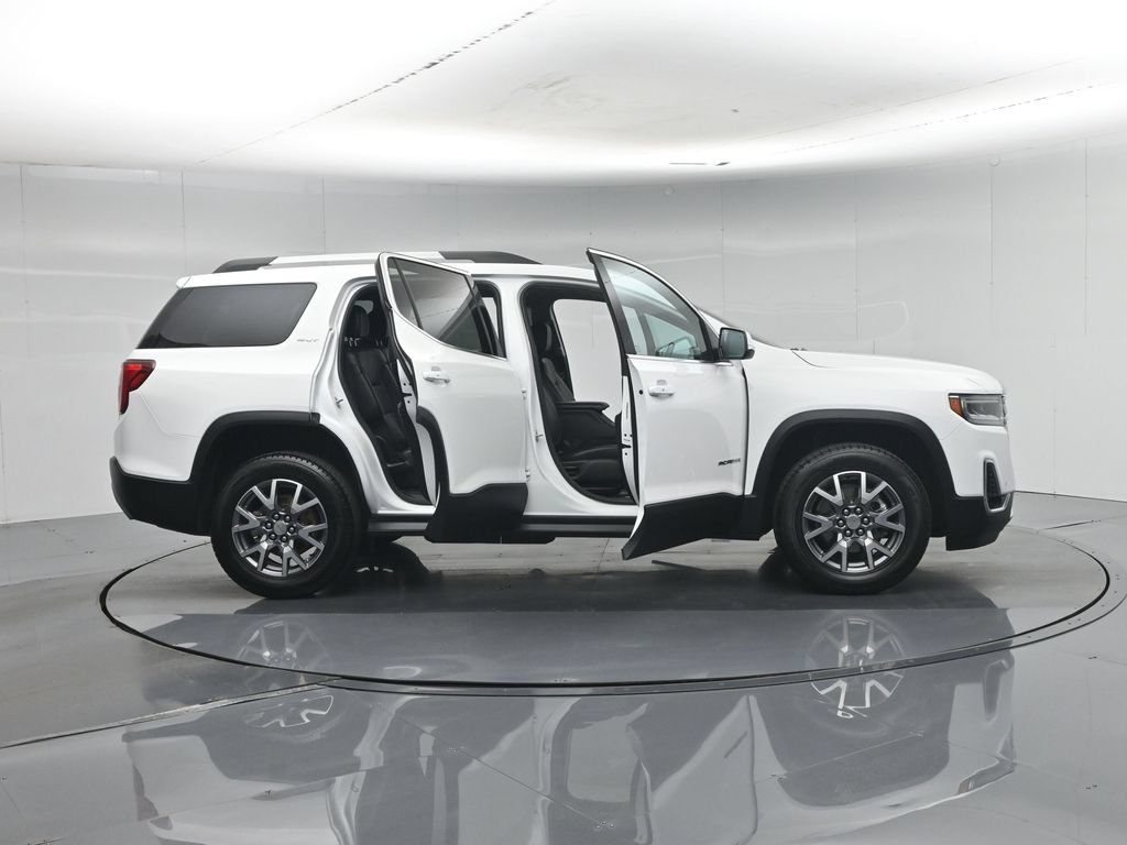 Used 2023 GMC Acadia SLT FWD image 5