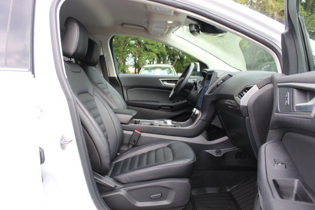 Certified 2024 Ford Edge SEL w/ Convenience Package AWD/4WD image 26