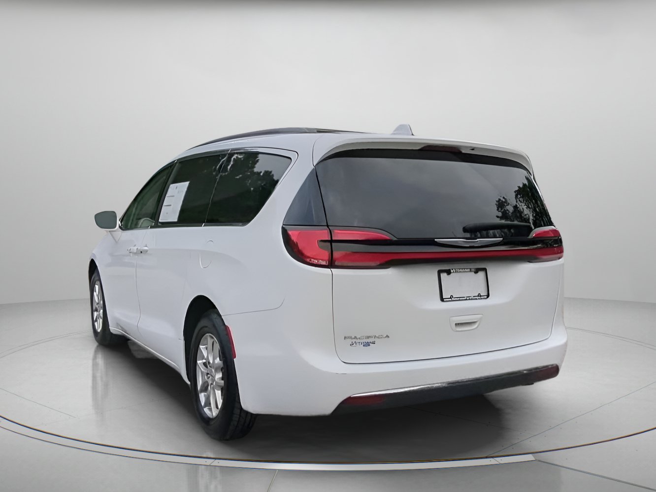 Used 2022 Chrysler Pacifica Touring-L FWD image 22