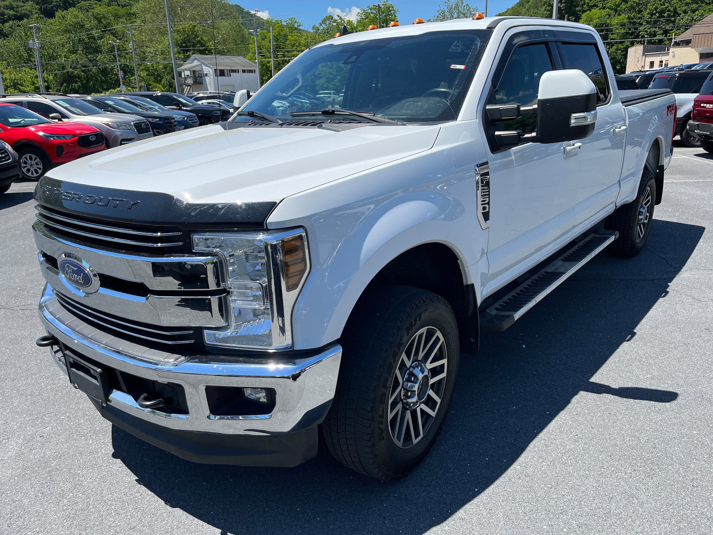 Certified 2019 Ford F250 Lariat w/ Lariat Ultimate Package AWD/4WD image 24