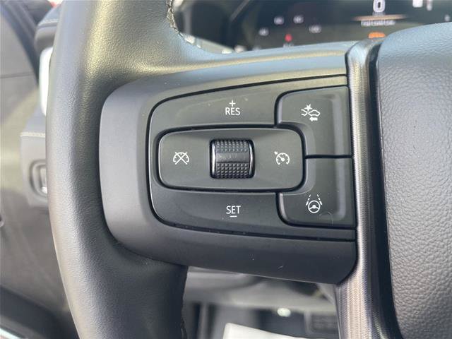 Used 2023 GMC Yukon XL Denali Ultimate AWD/4WD image 15