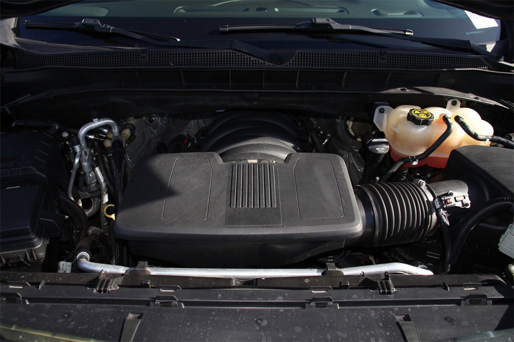 Used 2021 Chevrolet Tahoe Z71 w/ Rear Media and Nav Package image 32