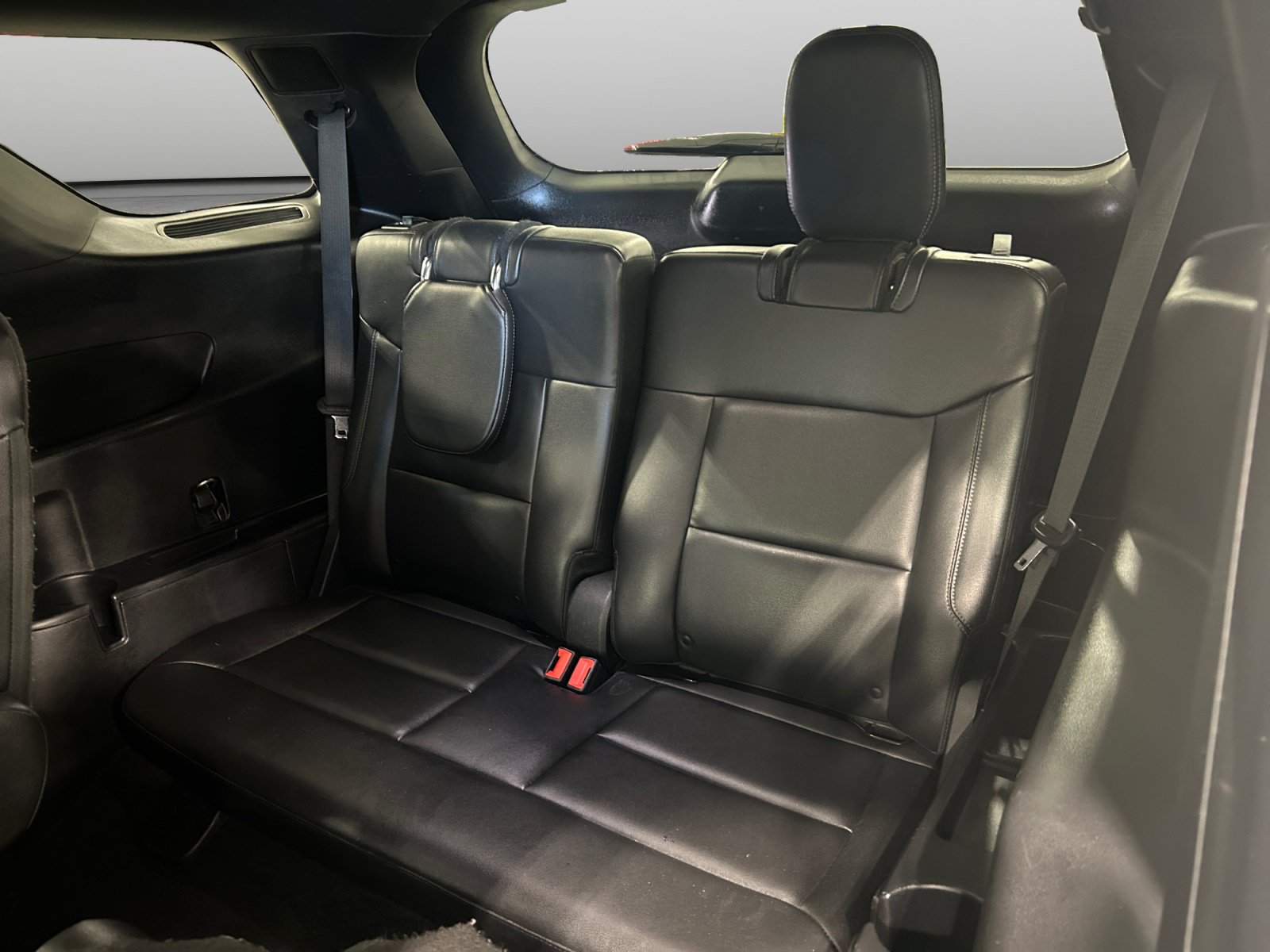 Certified 2020 Ford Explorer Limited RWD image 24