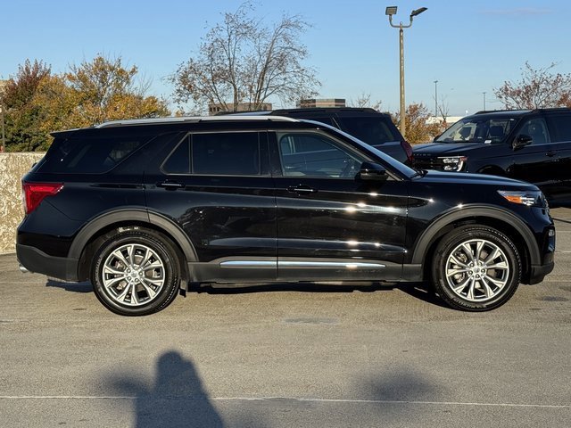 Certified 2023 Ford Explorer Limited w/ Equipment Group 301A image 6