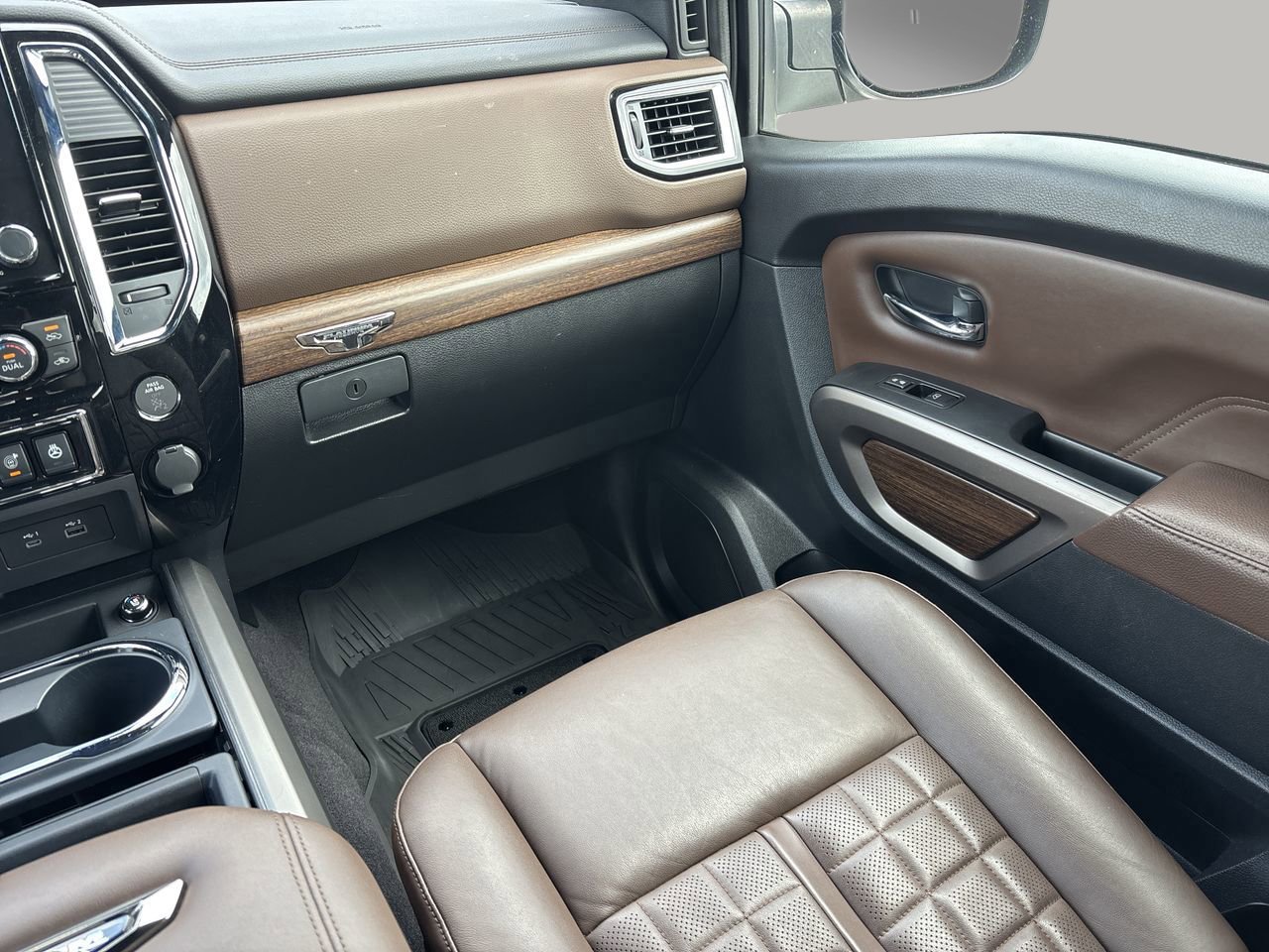 Used 2023 Nissan Titan Platinum Reserve w/ Off Road Protection Package image 21