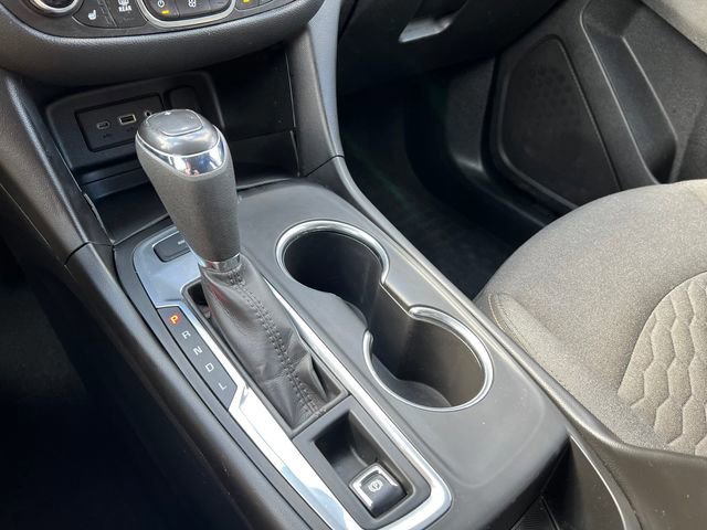 Used 2020 Chevrolet Equinox LT w/ Driver Convenience Package image 31