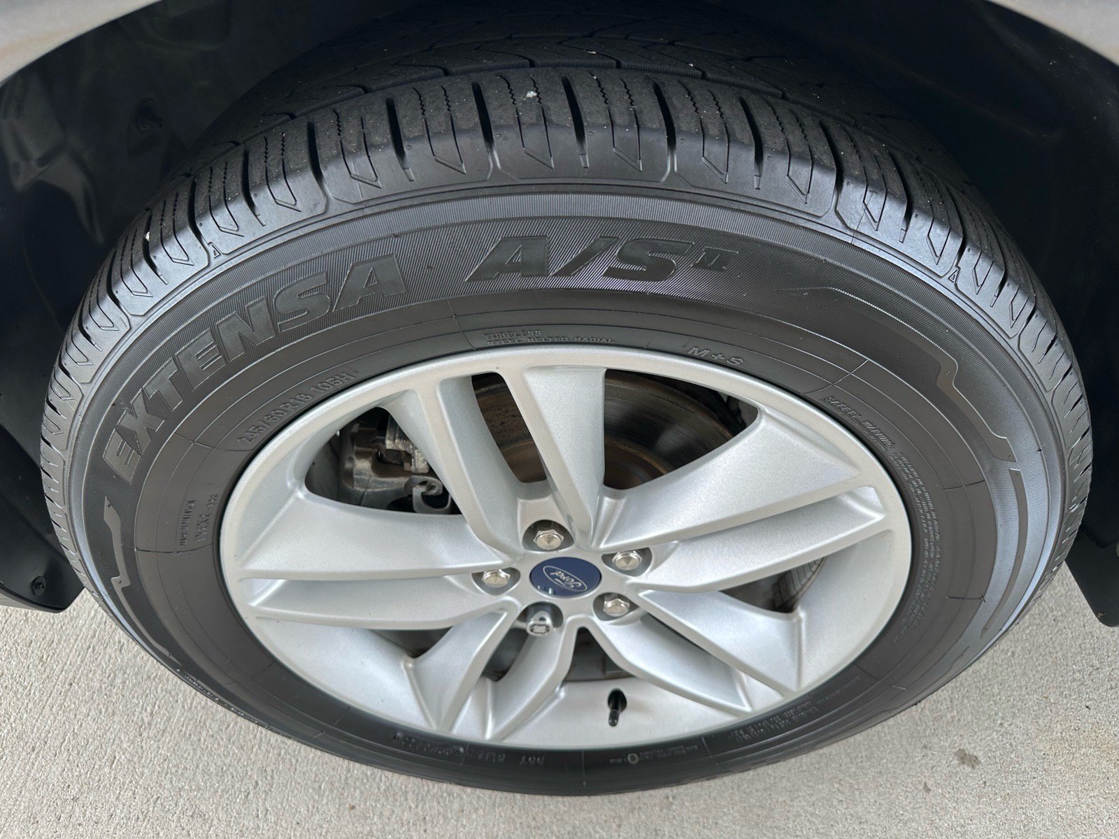 Certified 2017 Ford Edge SEL w/ Class II Trailer Tow Package FWD image 5