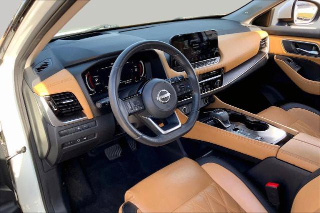 Used 2023 Nissan Rogue Platinum w/ Platinum Premium Package FWD image 18