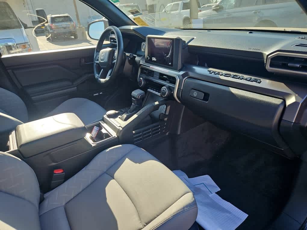 Used 2026 Toyota Tacoma SR5 AWD/4WD image 13