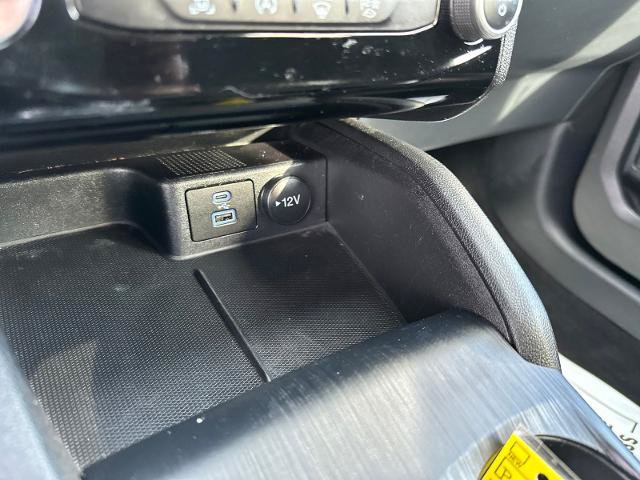 Certified 2023 Ford Escape ST-Line w/ Tech Pack #1 AWD/4WD image 17