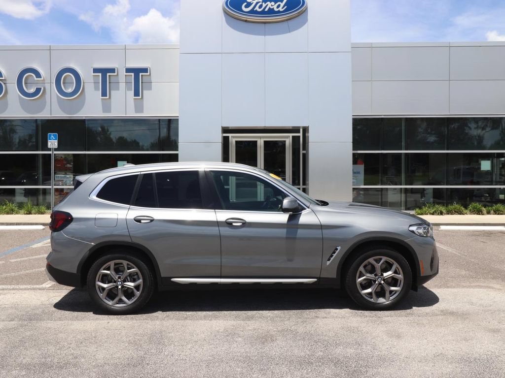 Used 2024 BMW X3 xDrive30i AWD/4WD image 16
