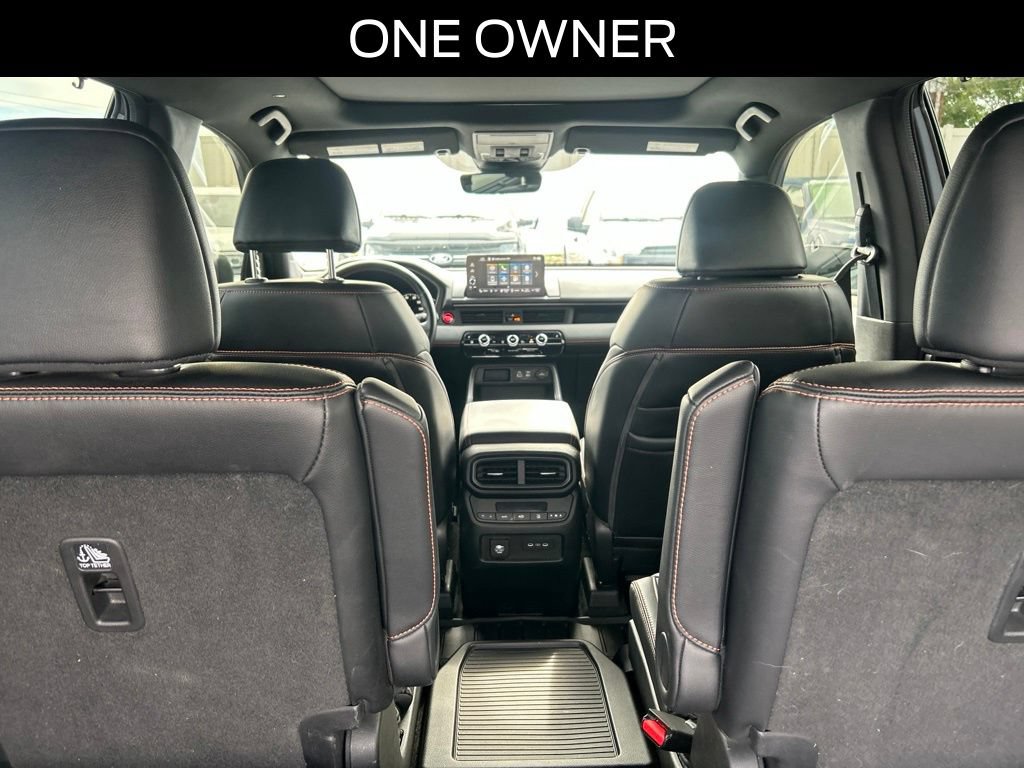 Used 2024 Honda Pilot TrailSport image 6