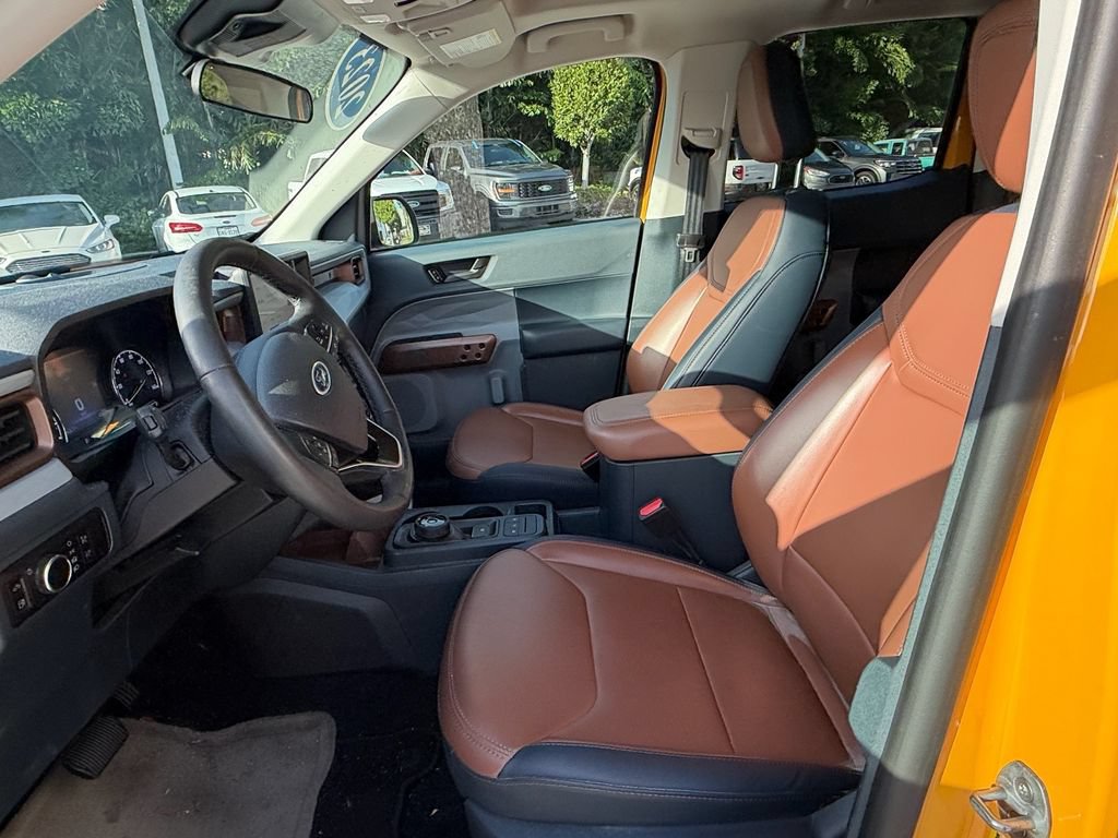 Certified 2023 Ford Maverick Lariat w/ Lariat Luxury Package FWD image 9
