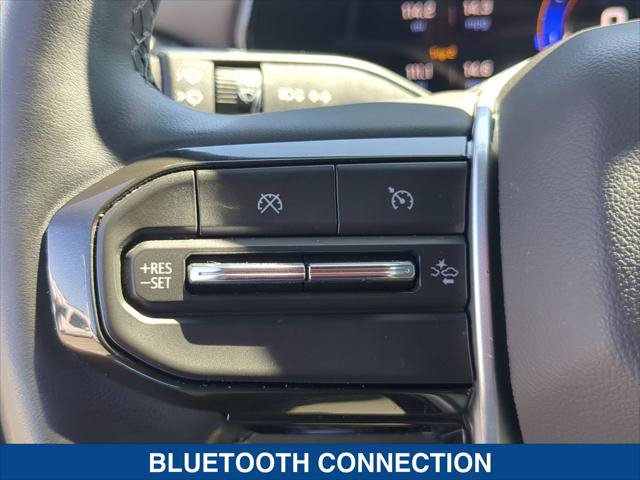 Used 2025 Chevrolet Colorado ZR2 AWD/4WD image 14