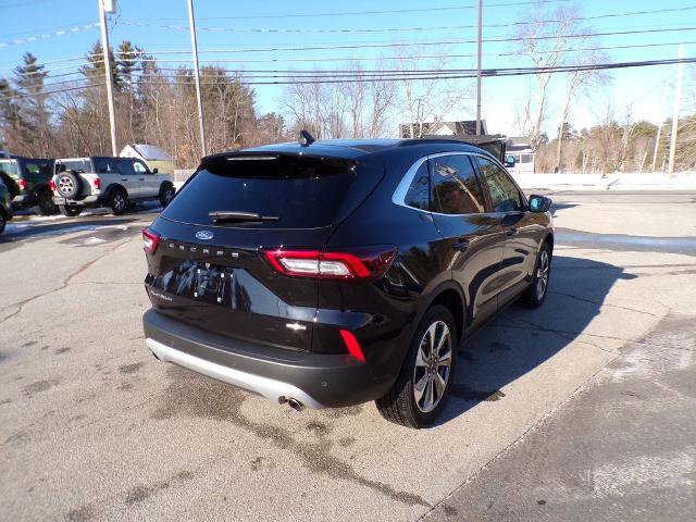 Certified 2025 Ford Escape Platinum image 5