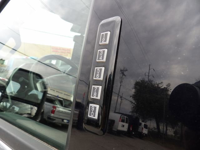 Certified 2022 Ford F250 Lariat w/ Lariat Value Package image 16