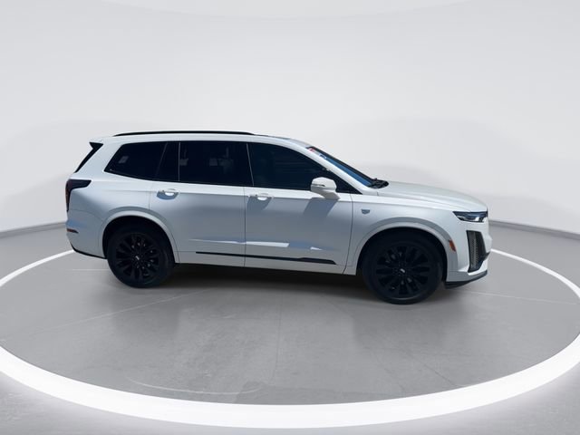 Used 2021 Cadillac XT6 Sport w/ LPO, ONYX Package AWD/4WD image 7