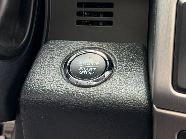 Certified 2022 Ford F350 Platinum AWD/4WD image 26