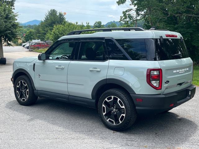 Certified 2023 Ford Bronco Sport Outer Banks w/ Tech Package AWD/4WD image 4