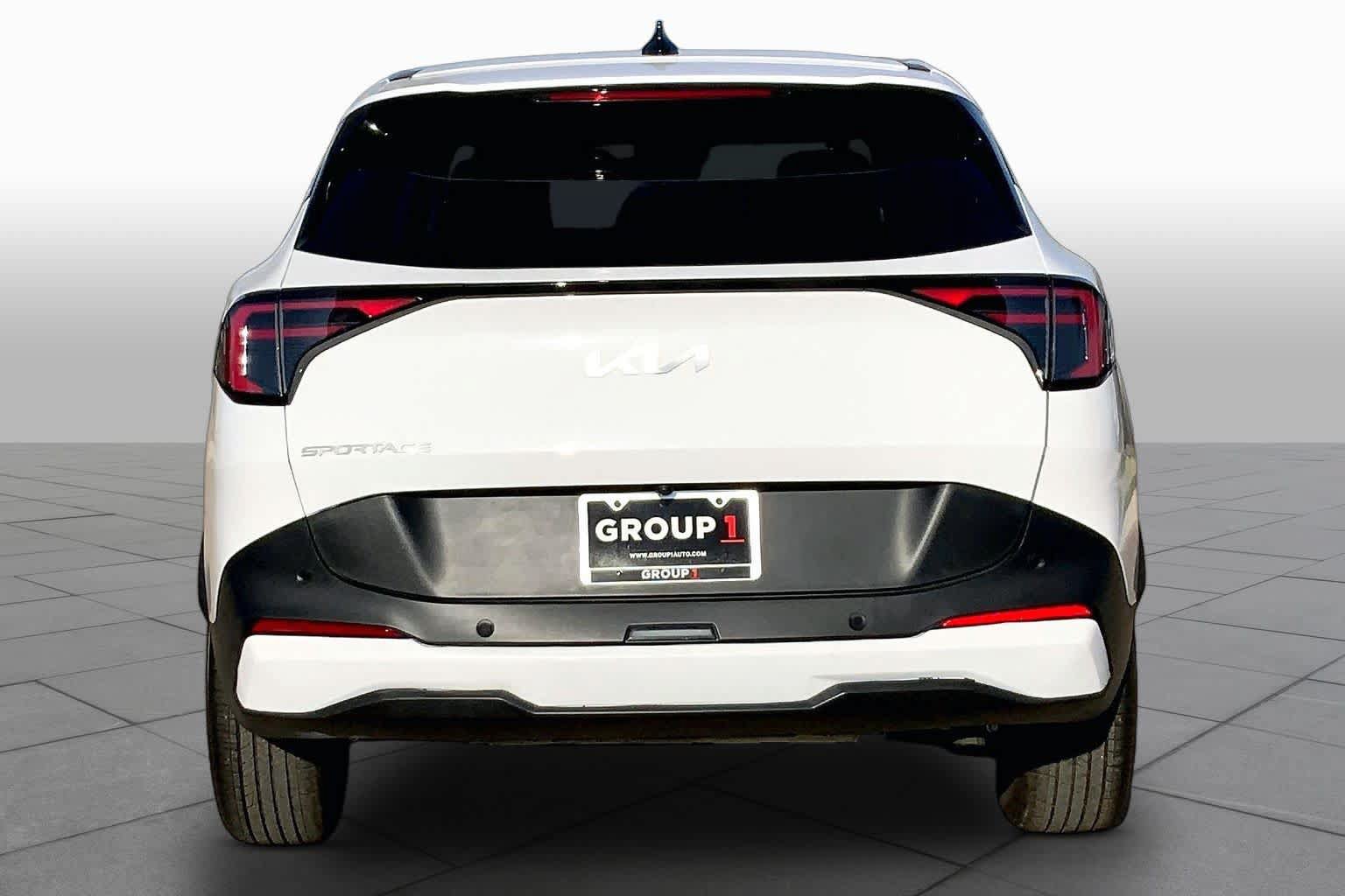 Used 2026 Kia Sportage LX FWD image 5