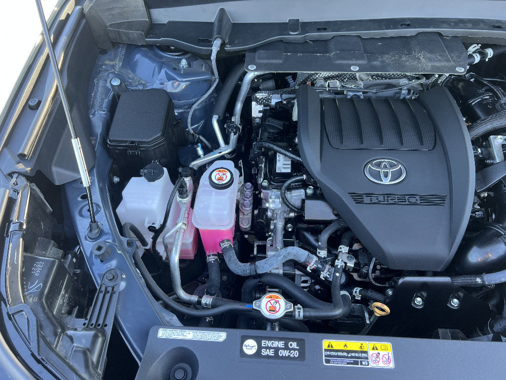 Used 2024 Toyota Grand Highlander AWD image 39