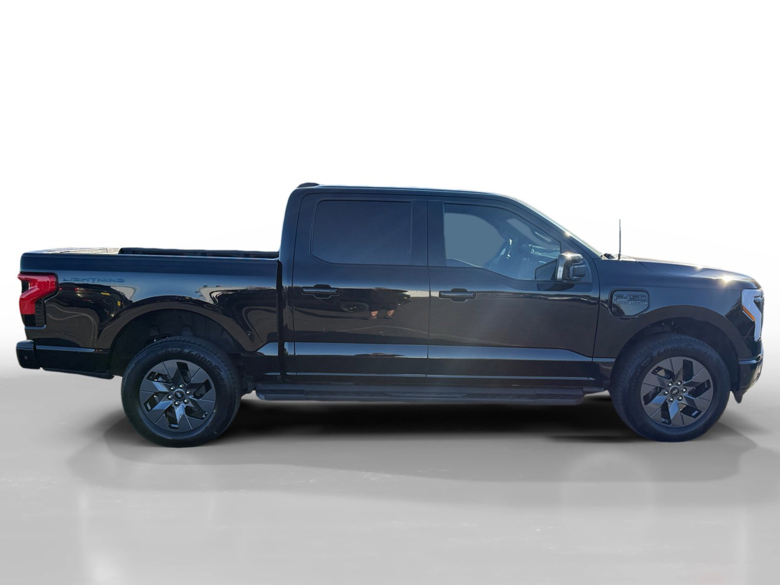 Certified 2023 Ford F150 Lightning Lariat w/ Equipment Group 511A High image 2