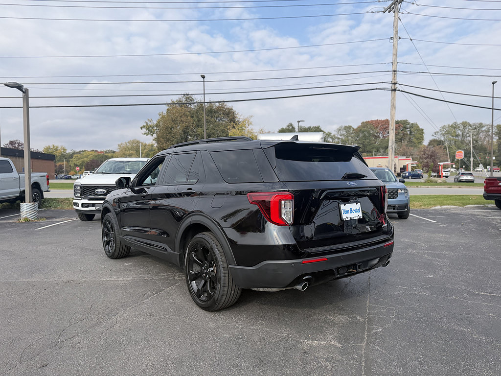 Certified 2023 Ford Explorer ST-Line w/ Class IV Trailer Tow Package AWD/4WD image 4