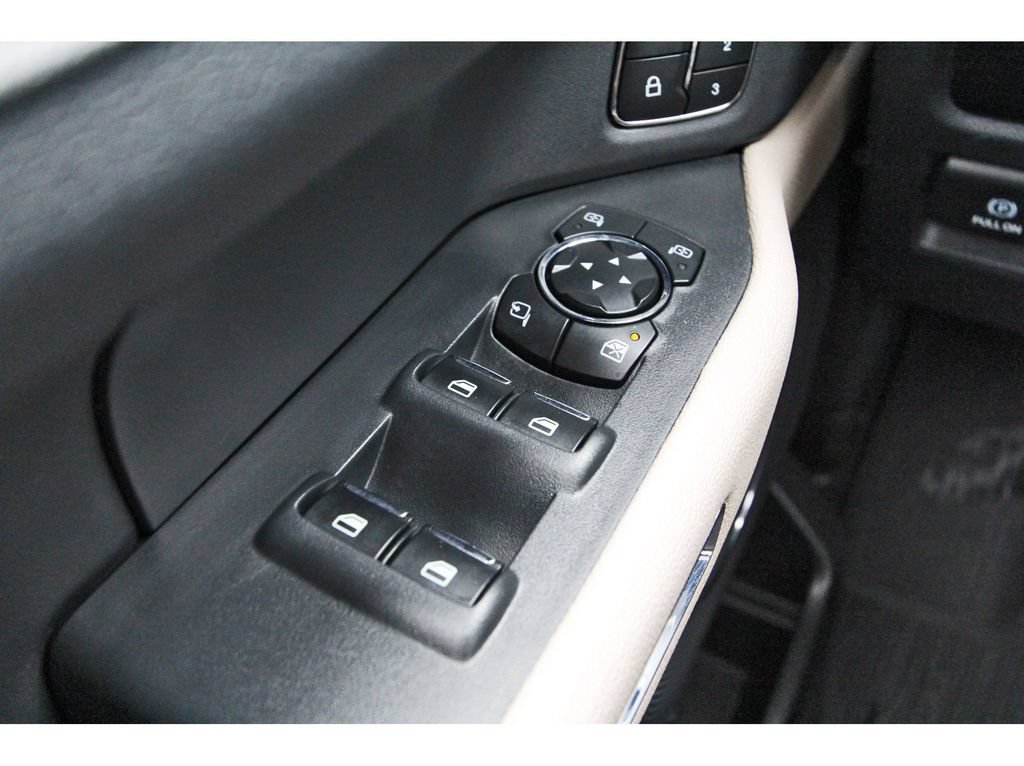Certified 2024 Ford Expedition XLT RWD image 21