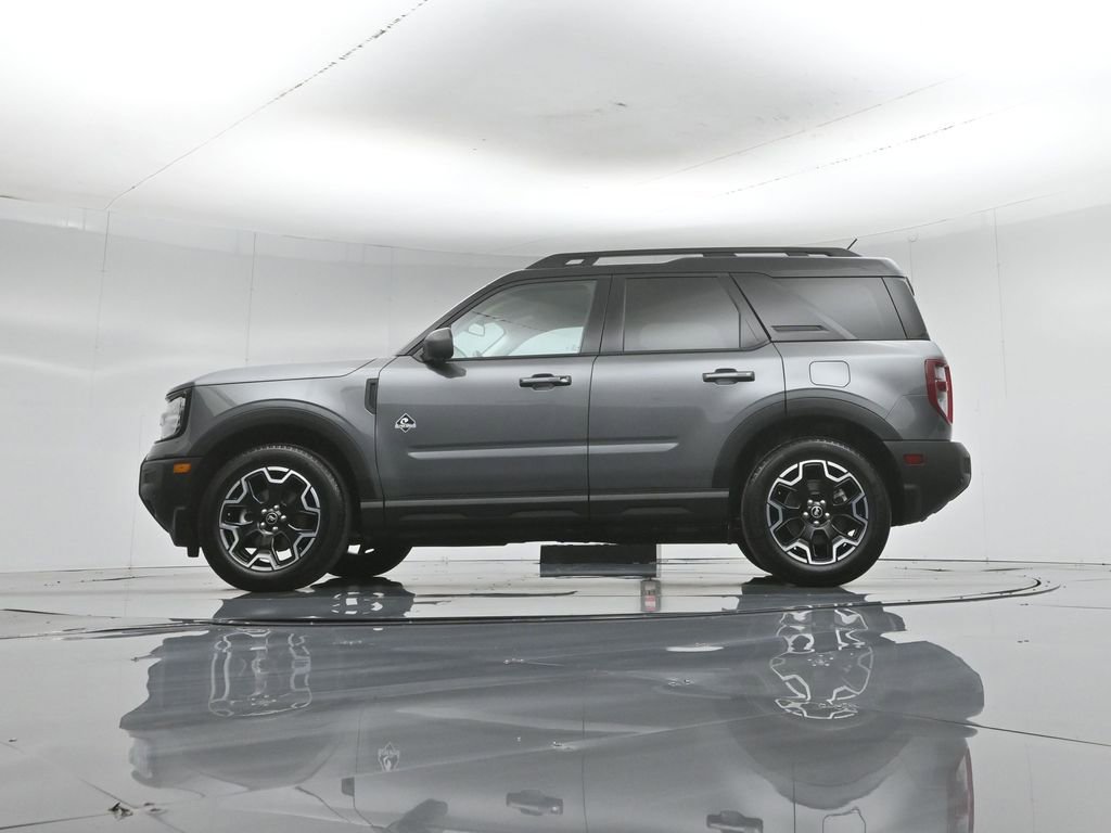 Certified 2025 Ford Bronco Sport Outer Banks w/ Outer Banks Tech Package+ AWD/4WD image 55