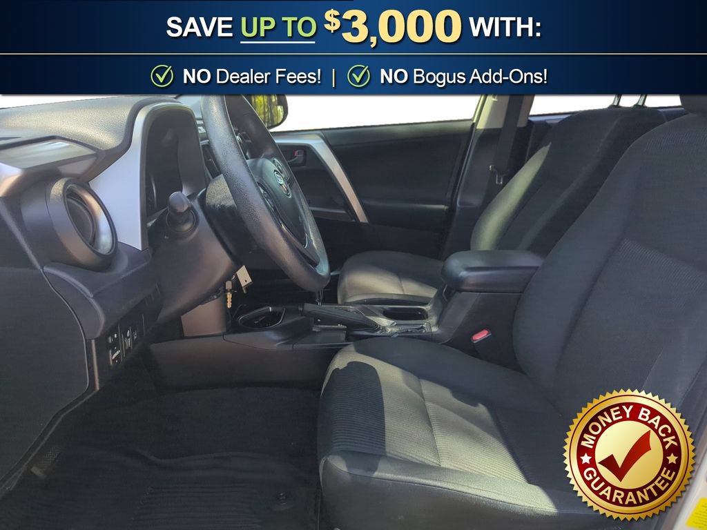 Used 2018 Toyota RAV4 LE FWD image 14