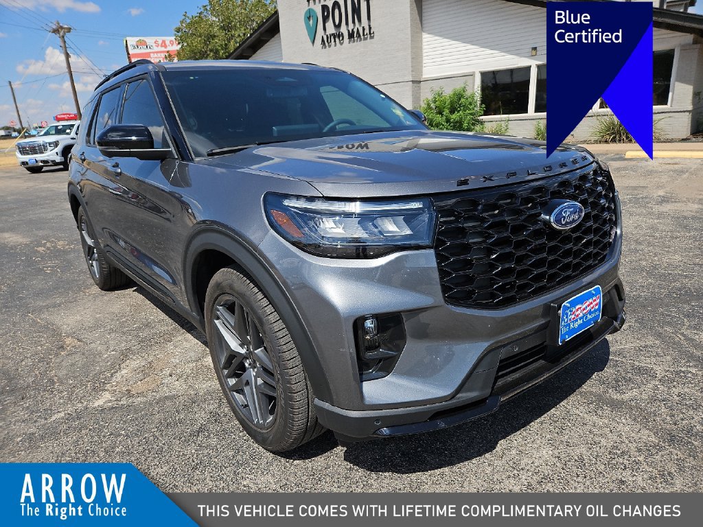 Certified 2026 Ford Explorer ST RWD image 2